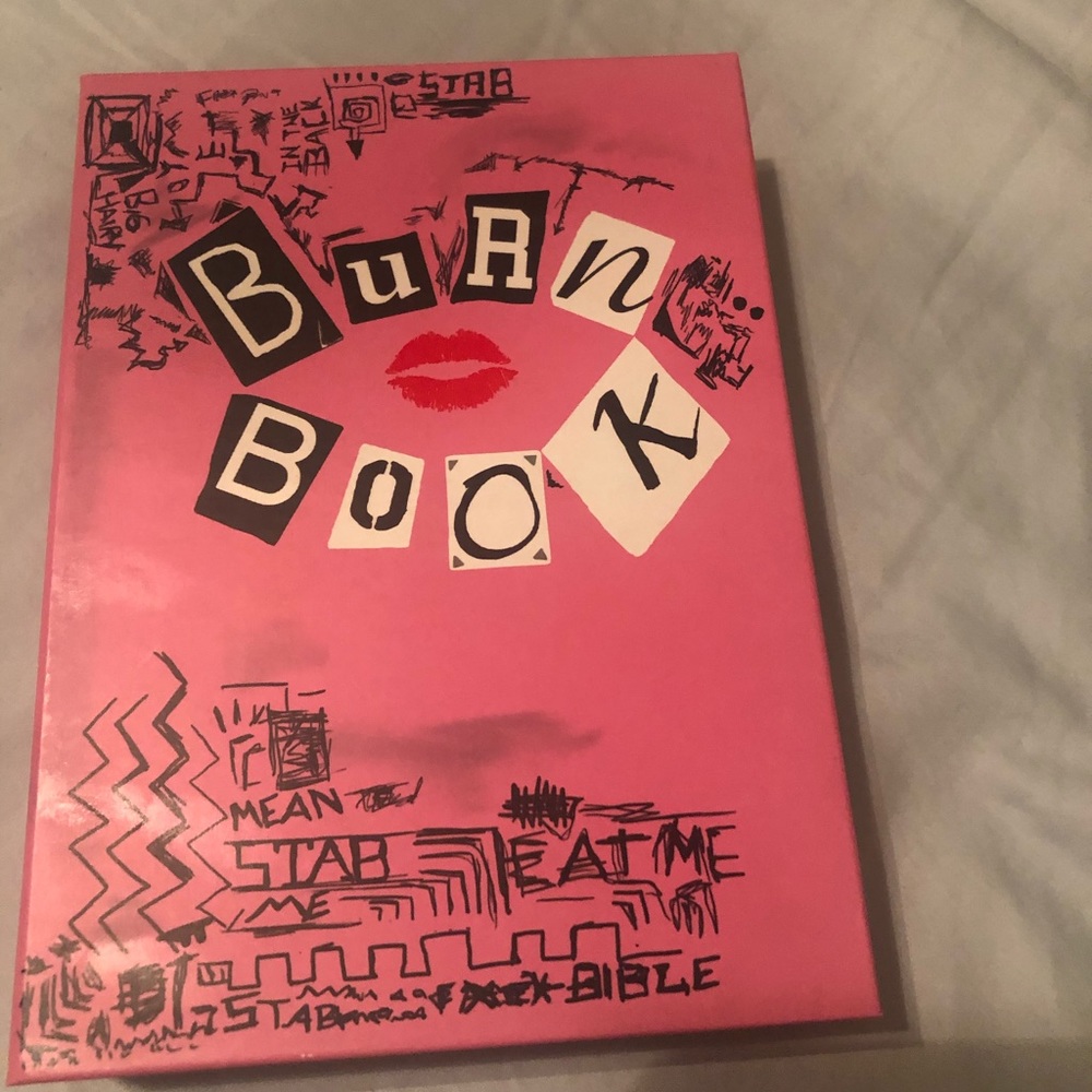 Story book Cosmetics Rare Mean Girls Palette